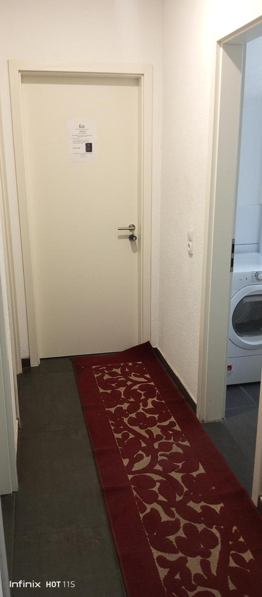 Gemuetliches Lisa Zimmer Mit Gemeinschaftskueche Heilbronn Zentrum 外观 照片