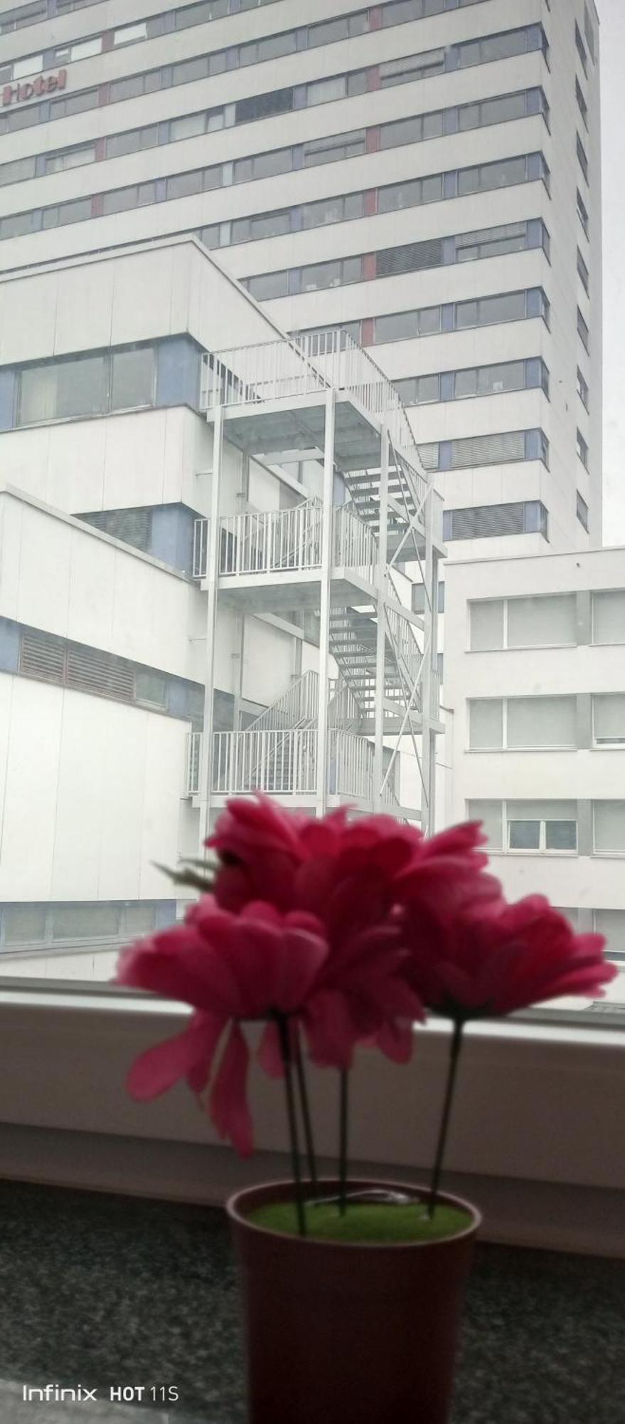 Gemuetliches Lisa Zimmer Mit Gemeinschaftskueche Heilbronn Zentrum 外观 照片